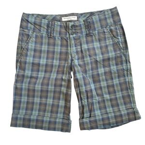 Y2K Abercrombie & Fitch Green Brown Blue Plaid Low Rise Bermuda Shorts Size 4